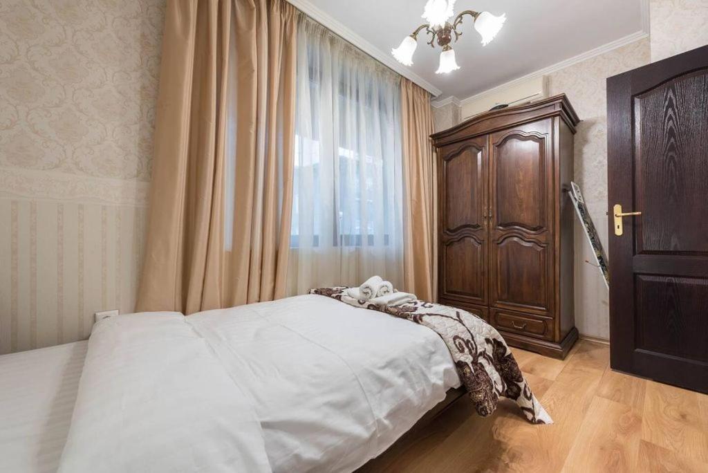 Vazov Residence , Two Bedroom Top Centre Apartment Varna Exterior foto