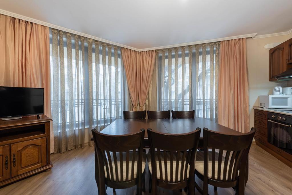 Vazov Residence , Two Bedroom Top Centre Apartment Varna Exterior foto